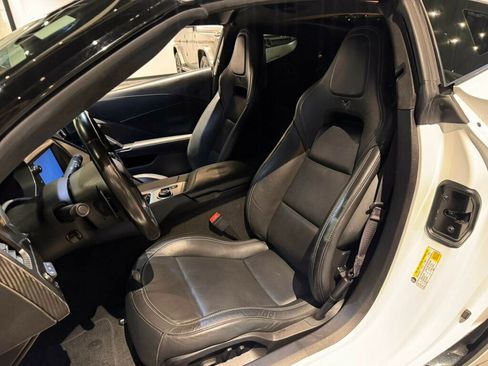 Used 2017 Chevrolet Corvette Grand Sport image 11