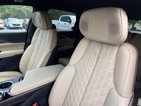 New 2026 Cadillac Lyriq Signature Sport w/ LPO, ONYX Package RWD image 22