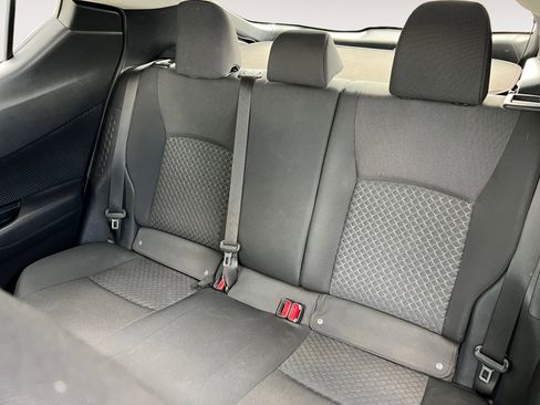 Used 2021 Toyota C-HR LE FWD image 13