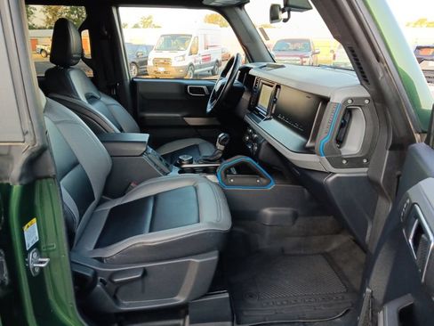 Used 2022 Ford Bronco Black Diamond AWD/4WD image 35
