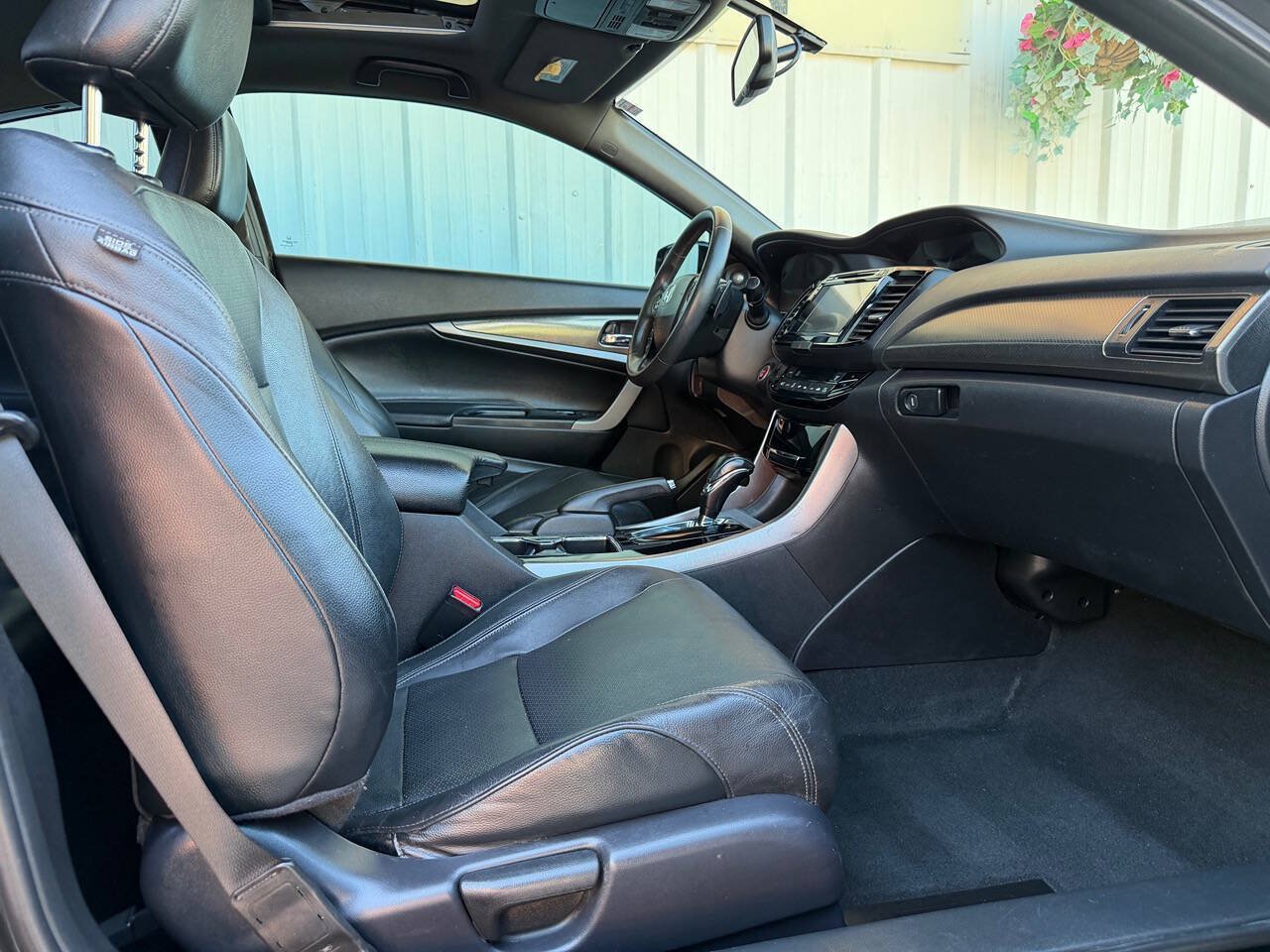 Used 2016 Honda Accord EX-L image 15