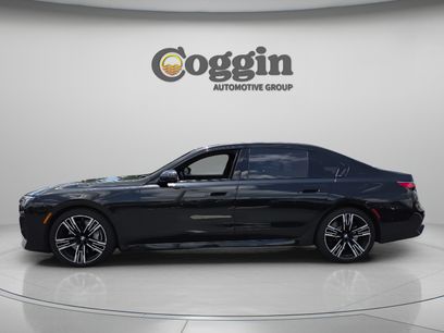 Certified 2024 BMW 760i xDrive w/ Premium Package 2