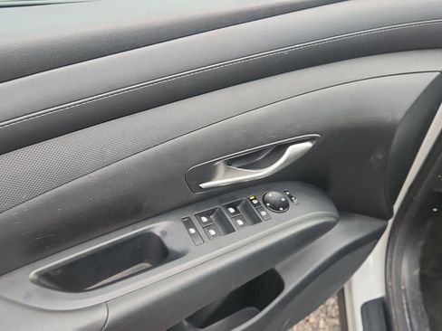 Used 2025 Hyundai Tucson SEL AWD/4WD image 13