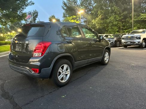 Used 2019 Chevrolet Trax LS AWD/4WD image 5