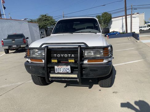Used 1991 Toyota Land Cruiser image 4