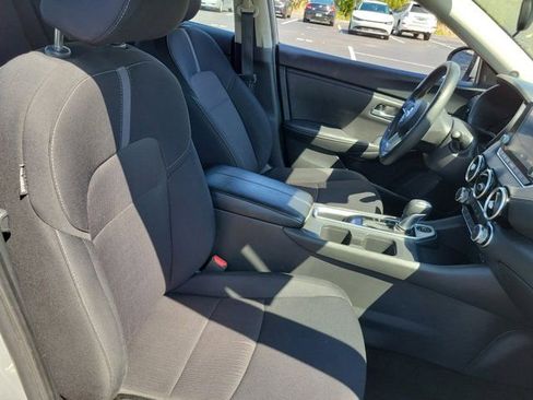 Used 2023 Nissan Sentra SV image 6