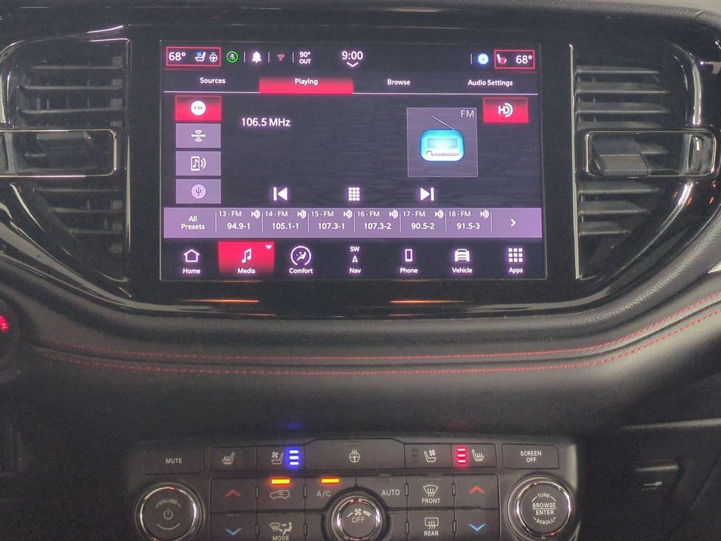 Used 2024 Dodge Durango GT RWD image 22