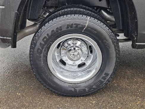 New 2026 RAM 3500 Tradesman AWD/4WD image 9