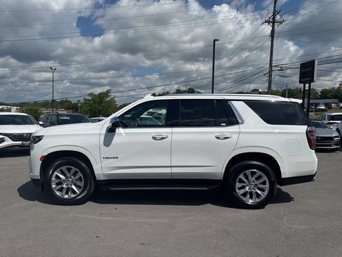 Used 2024 Chevrolet Tahoe Premier RWD image 4