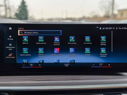 Used 2023 BMW X7 xDrive40i w/ M Sport Package image 69