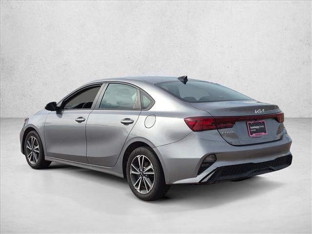 Used 2024 Kia Forte LXS FWD image 7