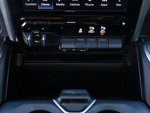 Used 2025 RAM 1500 Laramie w/ Laramie Southwest Edition image 26