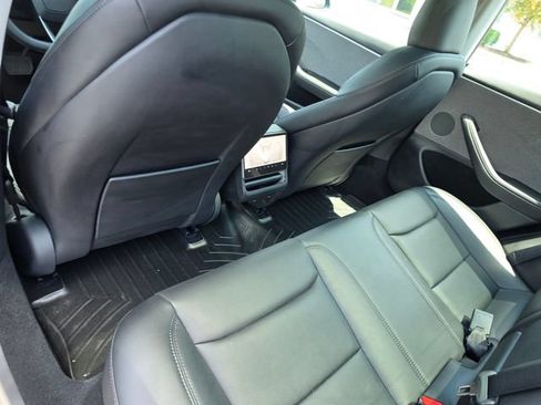 Used 2025 Tesla Model 3 Long Range RWD image 27