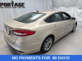 Used 2017 Ford Fusion SE w/ Equipment Group 602A image 2