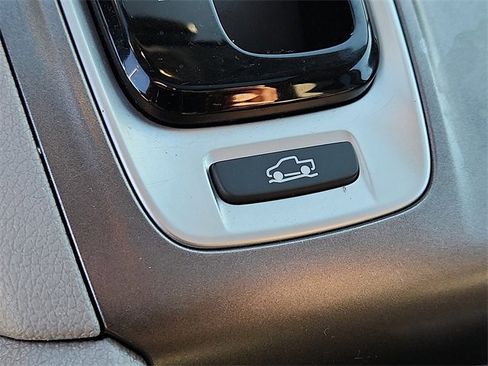 Used 2019 Honda Ridgeline RTL-T image 25