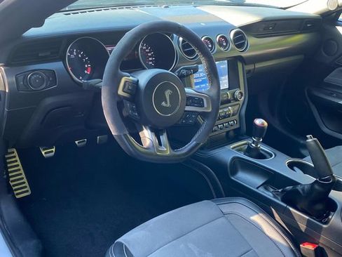 Used 2019 Ford Mustang Shelby GT350 w/ Technology Package RWD image 8