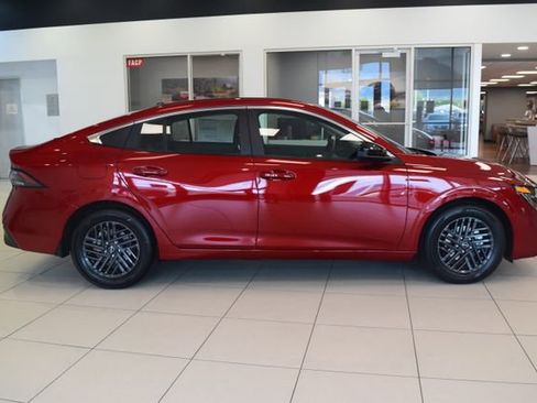 New 2026 Nissan Sentra SV FWD image 8