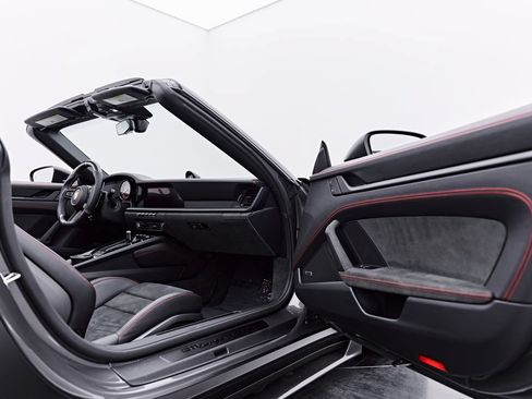Used 2023 Porsche 911 Targa 4 GTS AWD/4WD image 43