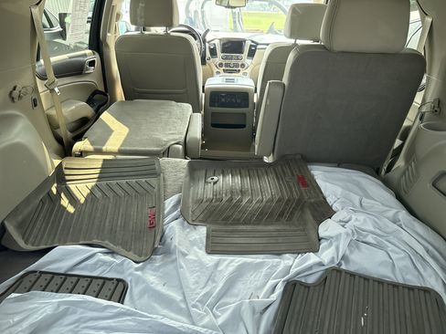 Used 2018 GMC Yukon Denali w/ Open Road Package image 9