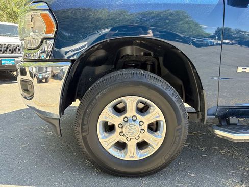 Certified 2024 RAM 2500 Big Horn AWD/4WD image 16