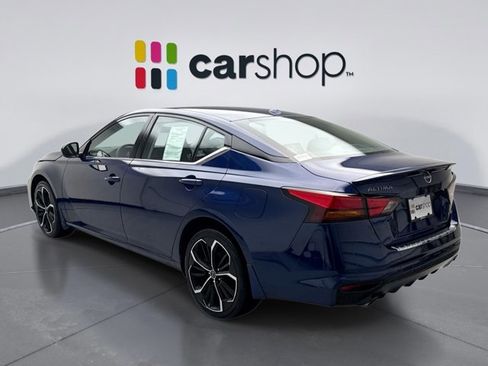 Used 2023 Nissan Altima 2.5 SR image 3