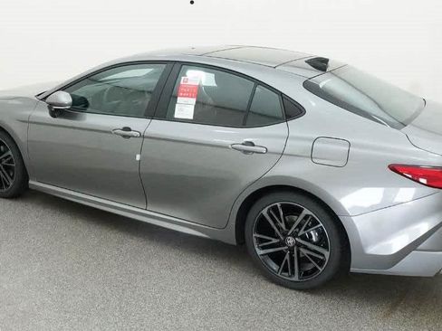 Used 2026 Toyota Camry XSE FWD image 7