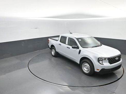 New 2026 Ford Maverick XL FWD image 24