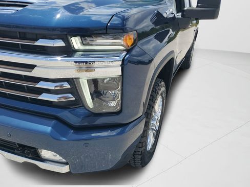 Used 2022 Chevrolet Silverado 3500 High Country AWD/4WD image 25