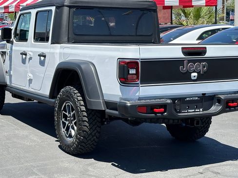 New 2026 Jeep Gladiator Mojave AWD/4WD image 5