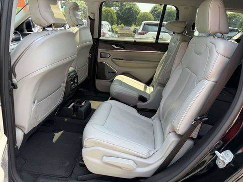 Certified 2021 Jeep Grand Cherokee L Overland w/ Luxury Tech Group IV AWD/4WD image 21