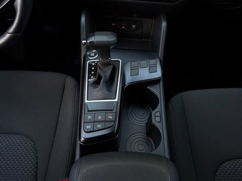 Used 2026 Kia Sportage LX FWD image 14