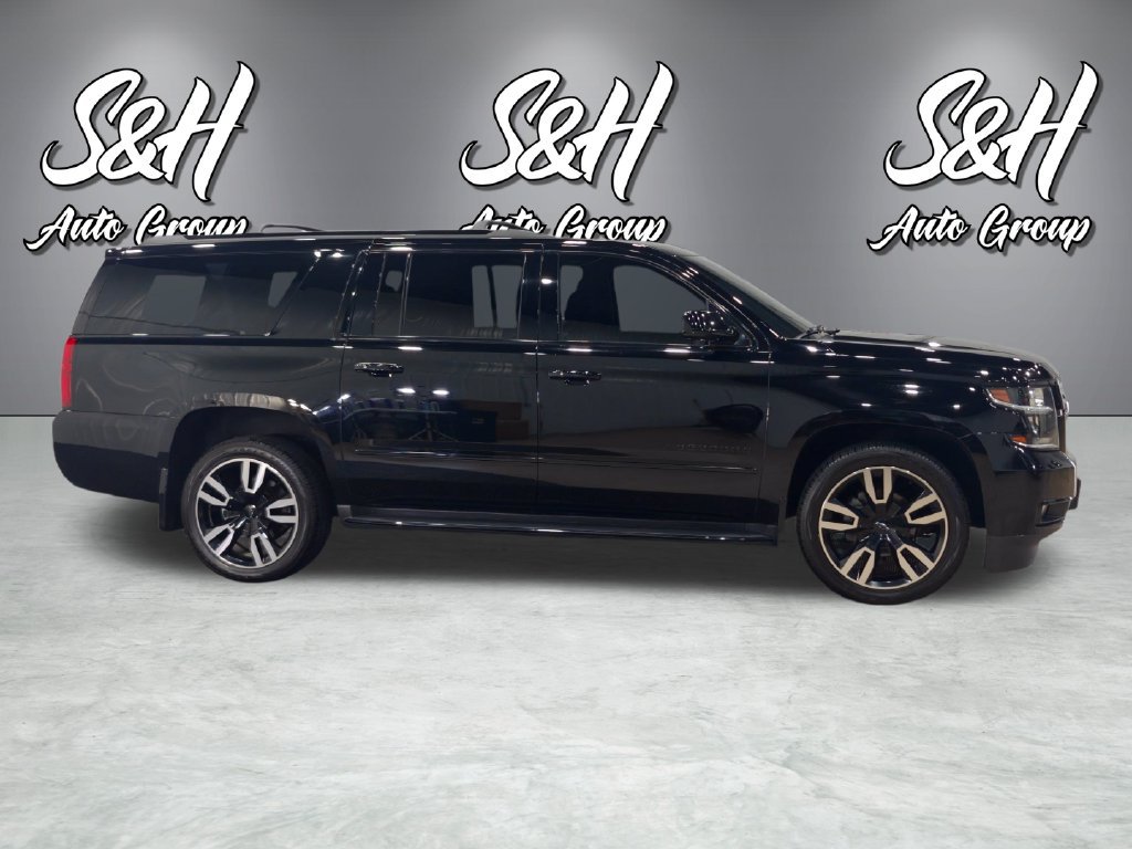 Used 2018 Chevrolet Suburban Premier w/ RST Edition AWD/4WD image 25