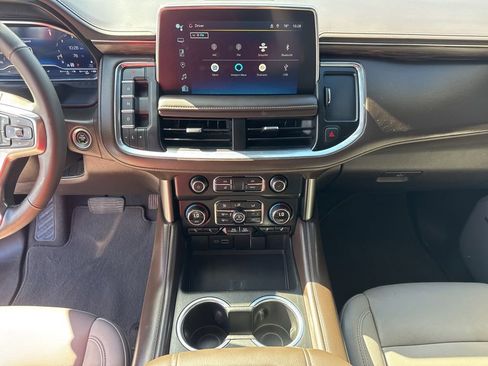 Used 2023 Chevrolet Tahoe Z71 w/ Luxury Package AWD/4WD image 53