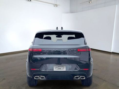 New 2026 Land Rover Range Rover Sport Dynamic SE AWD/4WD image 5
