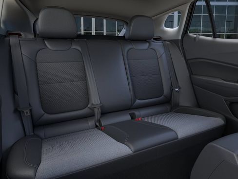 New 2026 Chevrolet Trax LT w/ Driver Confidence Package FWD image 17