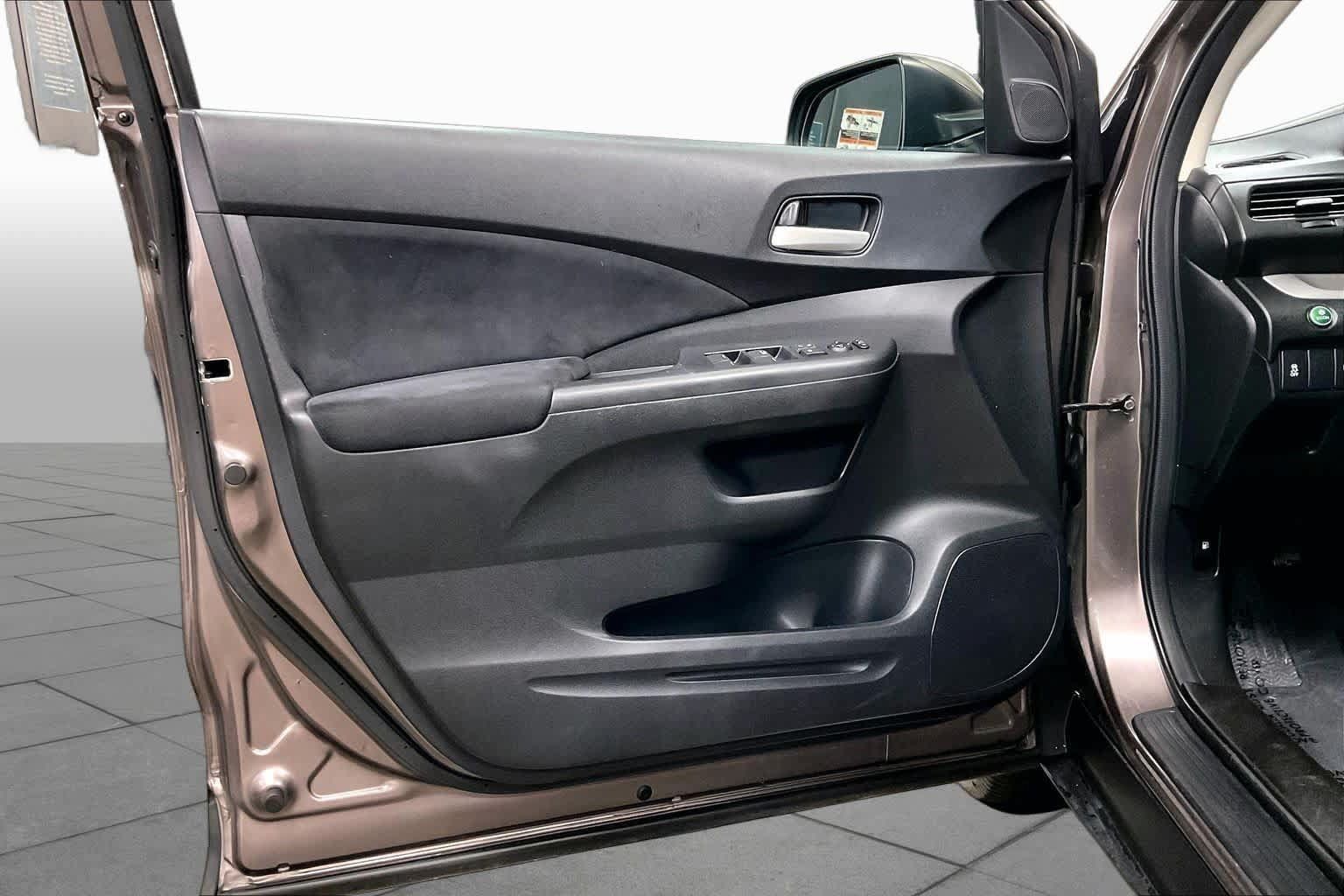 Used 2014 Honda CR-V EX image 22