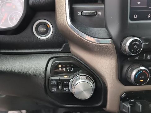 Used 2022 RAM 1500 Laramie image 19