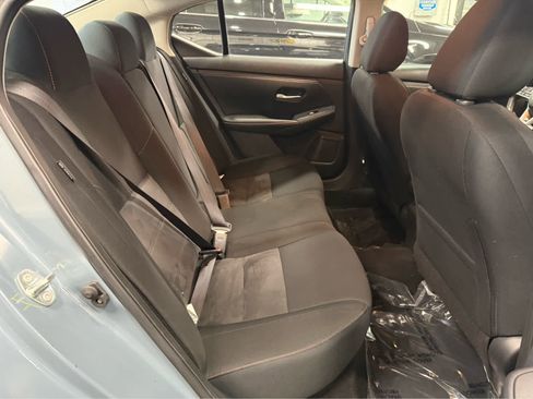 Used 2025 Nissan Sentra SR image 24