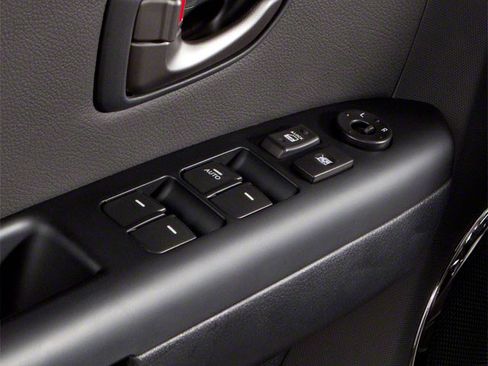 Used 2010 Kia Soul + w/ Audio Pkg FWD image 21