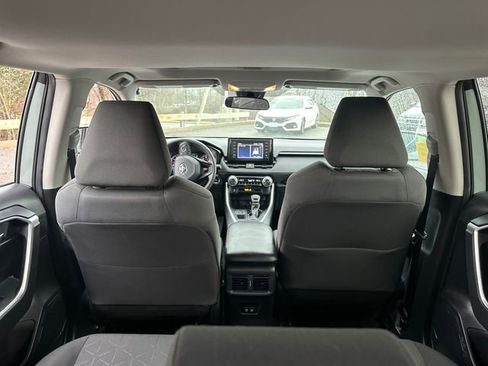 Used 2019 Toyota RAV4 XLE image 13