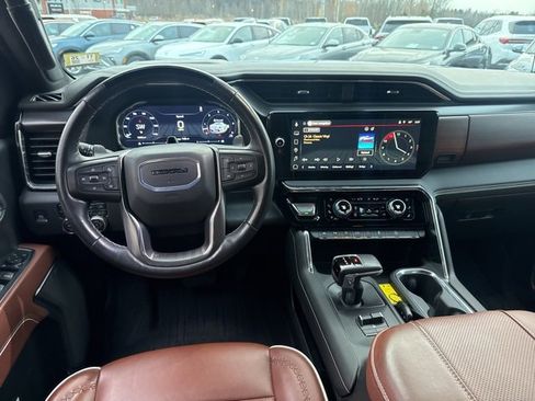 Used 2025 GMC Sierra 1500 Denali Ultimate image 19