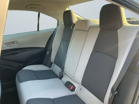 Used 2023 Toyota Corolla LE image 14