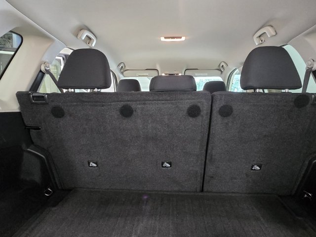 Used 2023 Nissan Rogue S FWD image 24