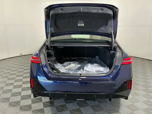 New 2026 BMW i5 M60 AWD/4WD image 28