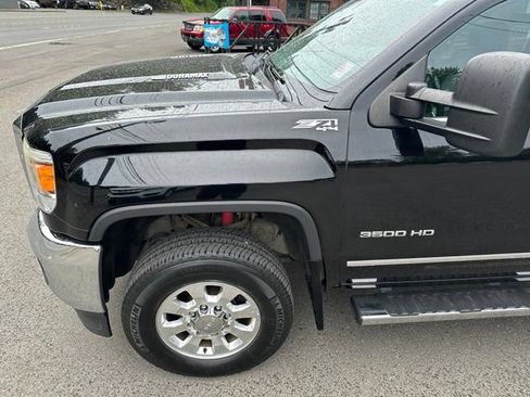 Used 2015 GMC Sierra 3500 SLT AWD/4WD image 9