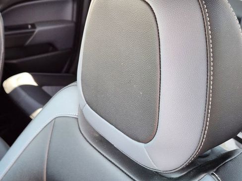 Used 2018 Chevrolet Colorado Z71 image 15