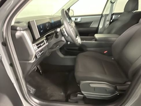 Used 2026 Hyundai Santa Fe SE AWD/4WD image 11