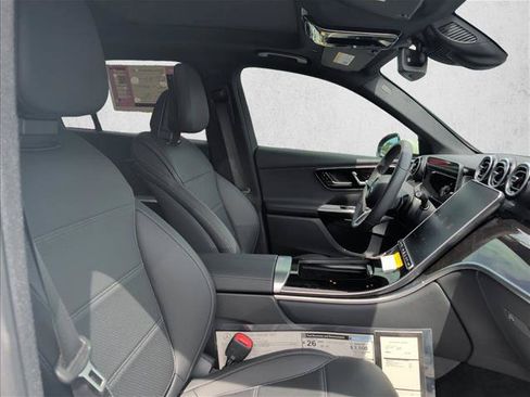 Certified 2026 Mercedes-Benz GLC 300 4MATIC image 29