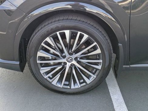 Used 2025 Lexus RX 350 image 10
