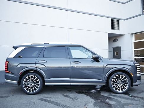 New 2026 Hyundai Palisade Calligraphy image 3